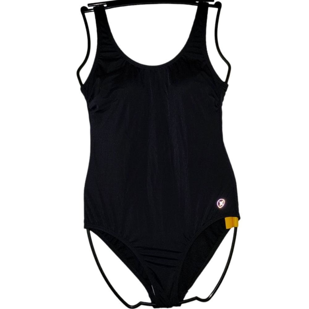 Hurley, NWT, Bathing Suit, One Piece, Ribbed, Built in Cups, Black, Women's Med